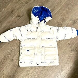 Like new condition 100% Down parka for 6-8 years old unisex